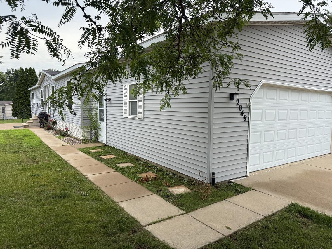2049 Sunset Ln., Belvidere, IL 61008