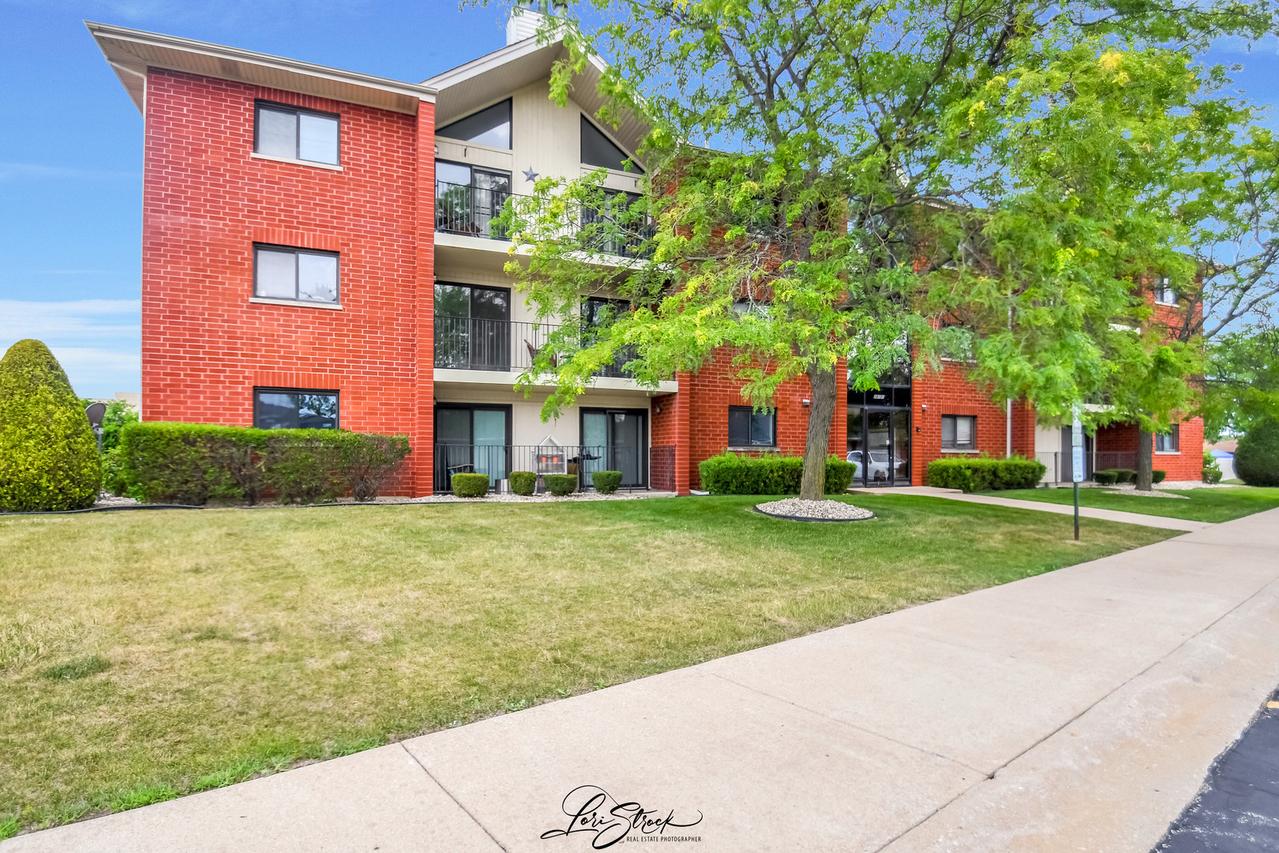 18100 Rita Rd. #3B, Tinley Park, IL 60477