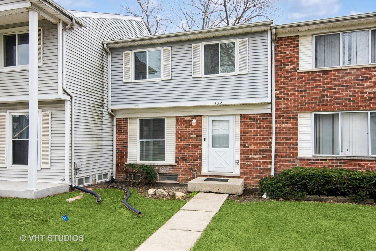 452 Mallview Ln., Bolingbrook, IL 60440