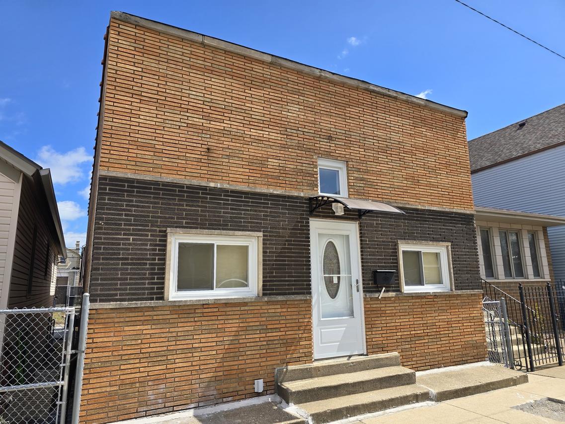 2947 S Farrell St., Chicago, IL 60608