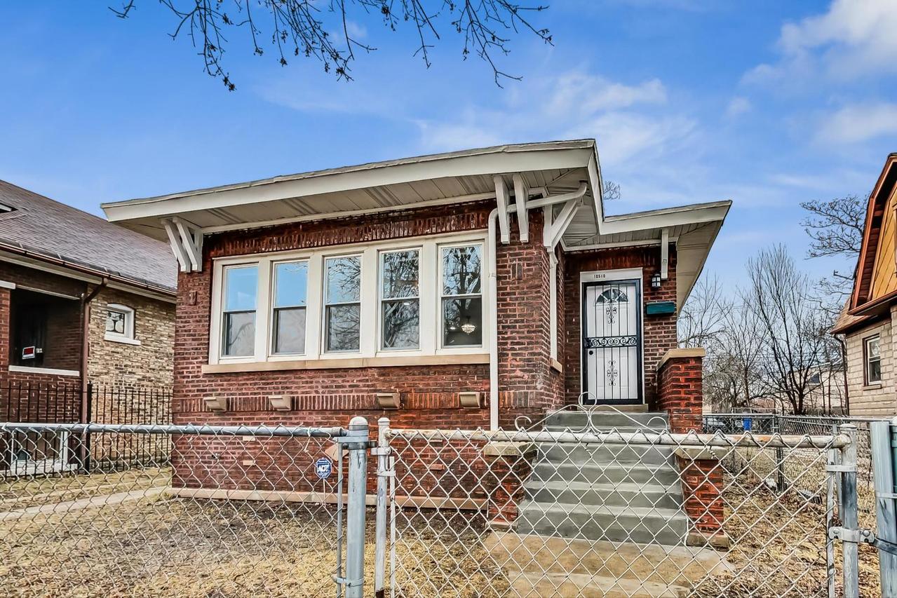 10510 S State St., Chicago, IL 60628