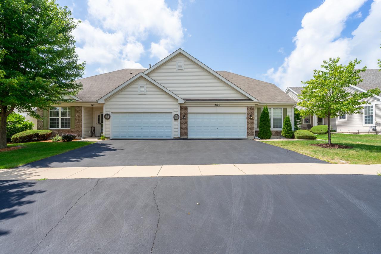 2123 Tremont Ln., Joliet, IL 60431