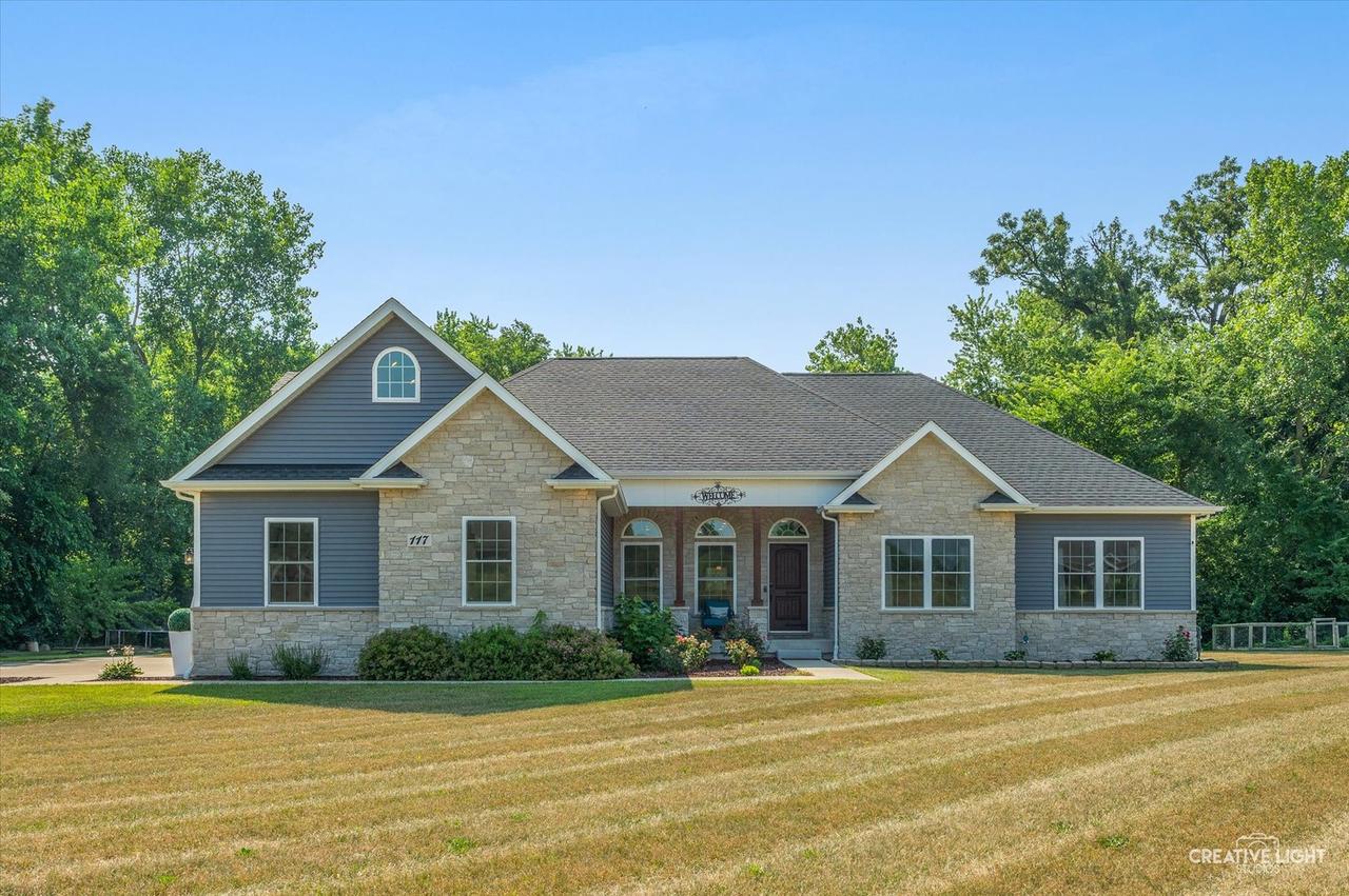 117 Belle Rive Dr., Millington, IL 60537