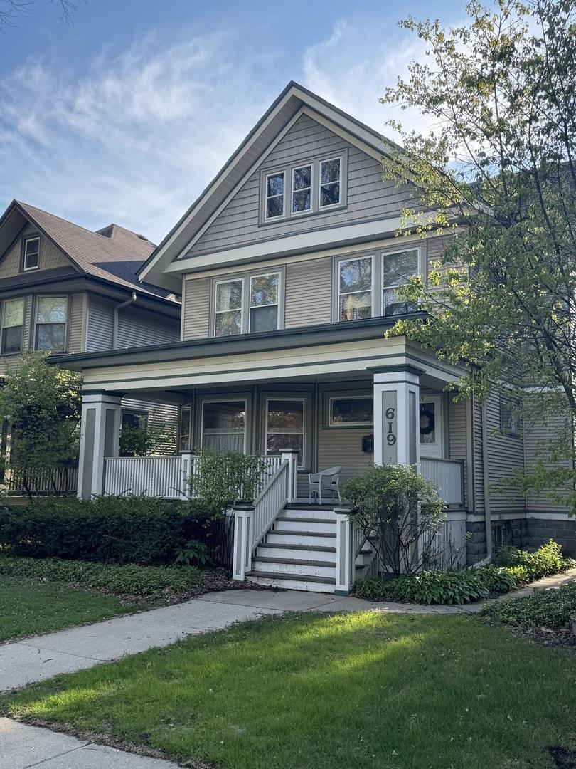 [Address Hidden by Seller], Oak Park, IL 60304