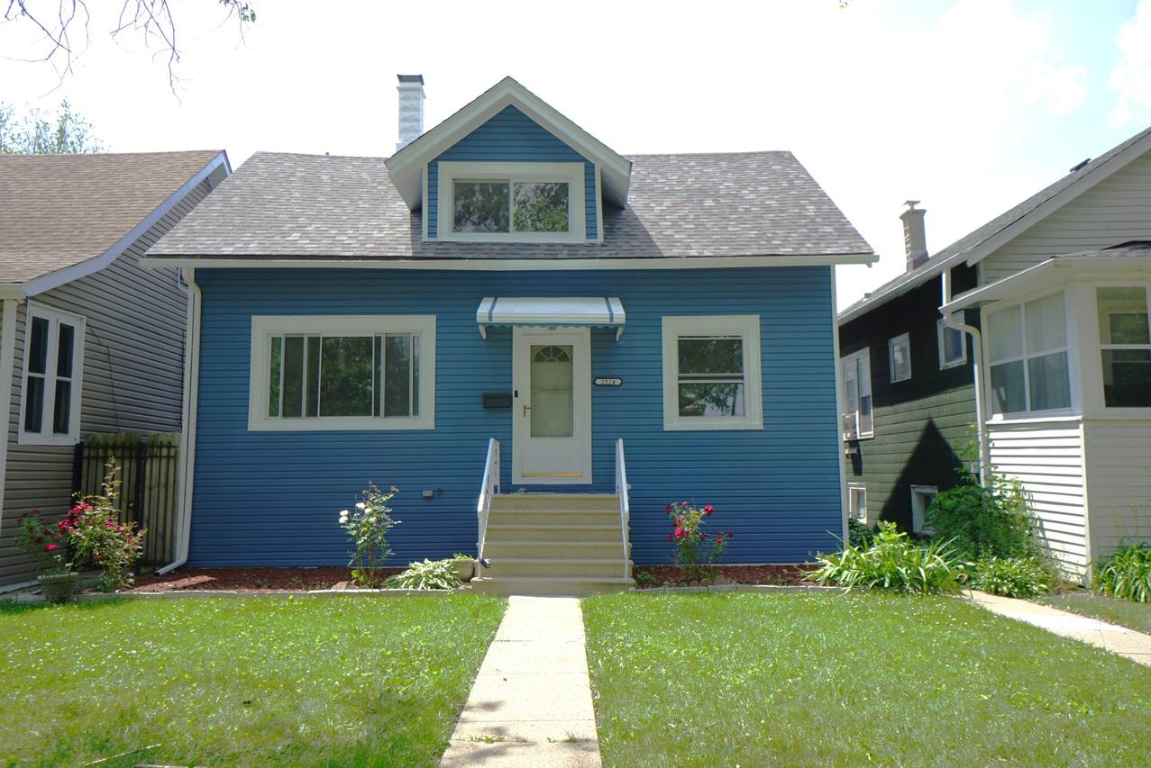 2524 N Mont Clare Ave., Chicago, IL 60707