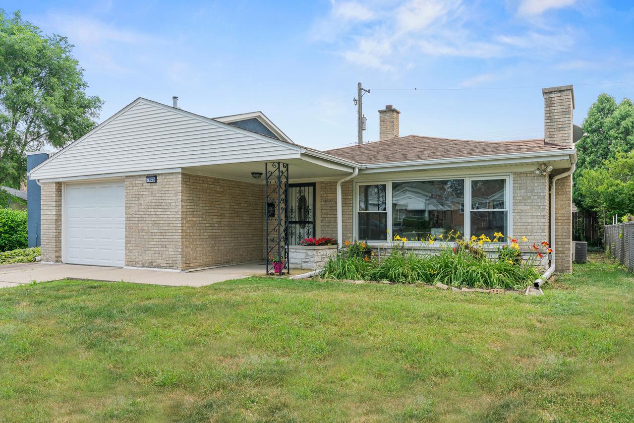 7025 W Berwyn Ave., Chicago, IL 60656