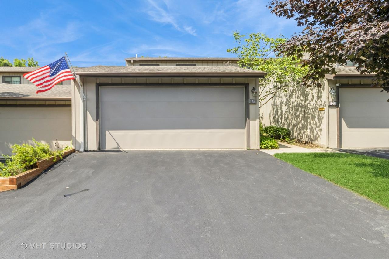 1142 Florimond Dr., Elgin, IL 60123