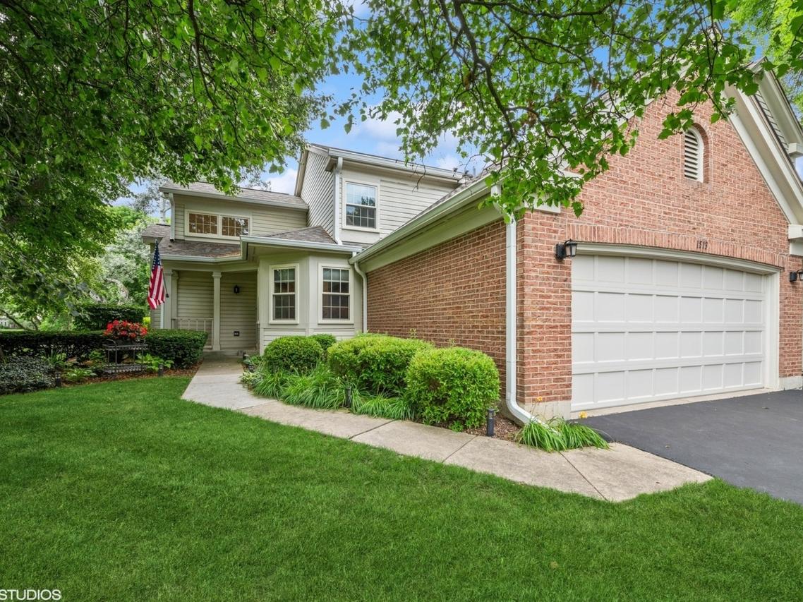 1513 Broadway Ct., Wheeling, IL 60090