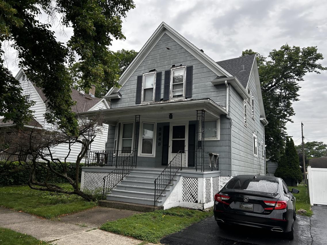 3948 Amelia Ave., Lyons, IL 60534