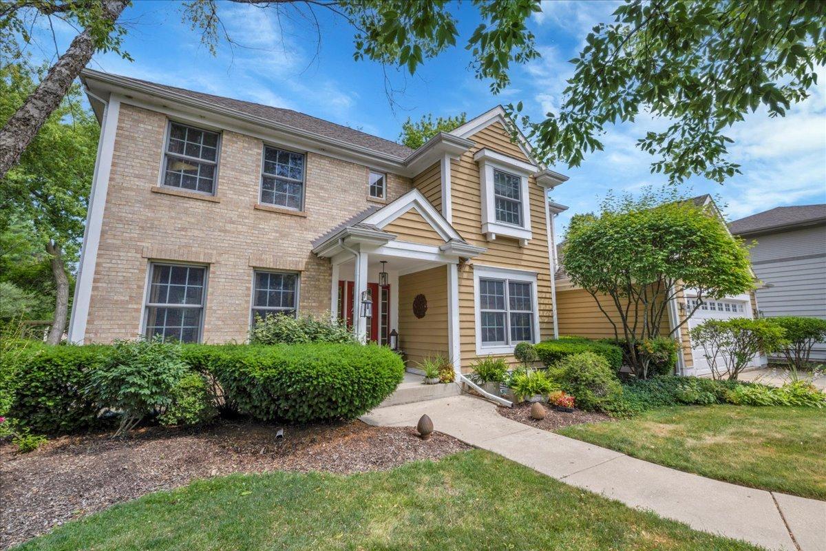 531 N Easy St., Palatine, IL 60067