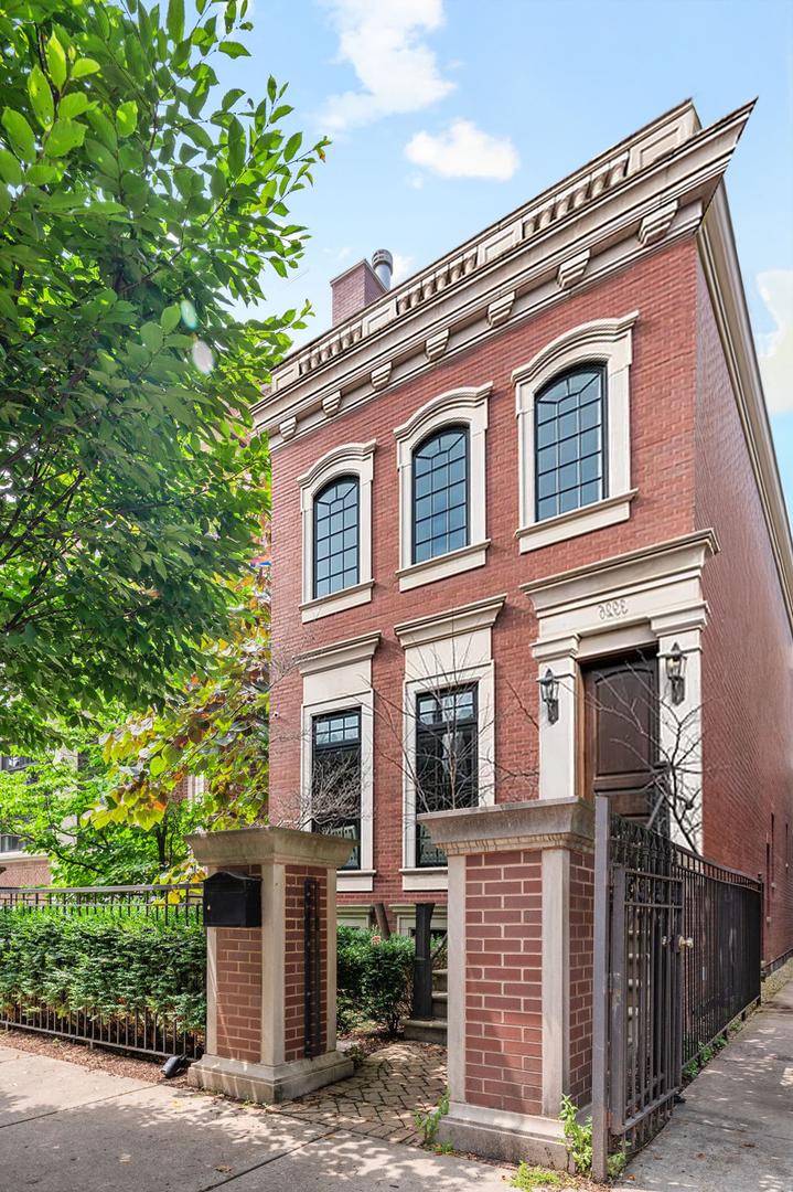 3926 N Greenview Ave., Chicago, IL 60613