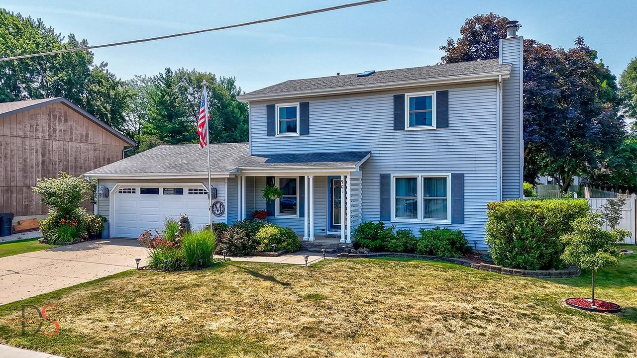 901 4 H Rd., Ottawa, IL 61350