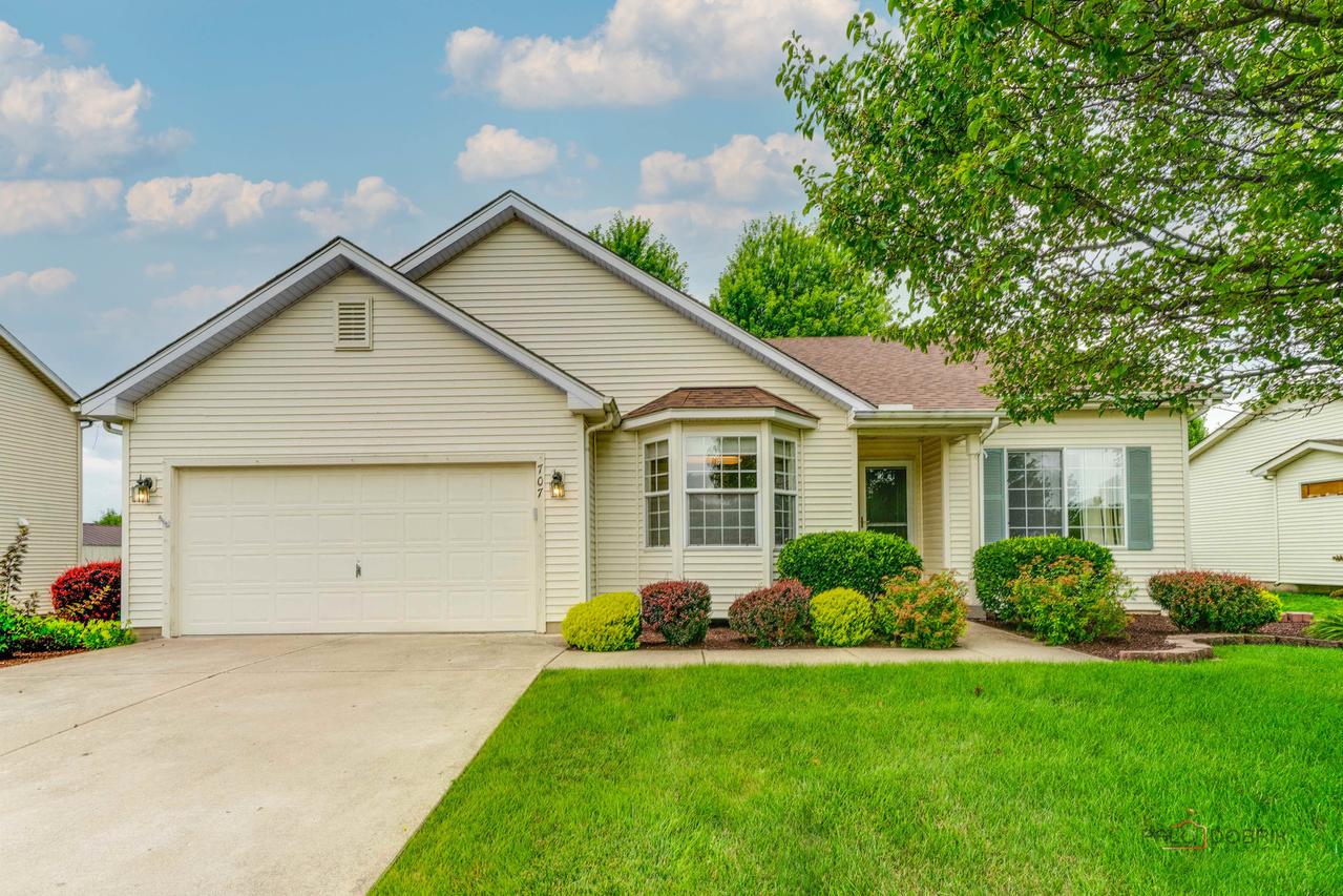 707 Wedgewood Tr., Mchenry, IL 60050