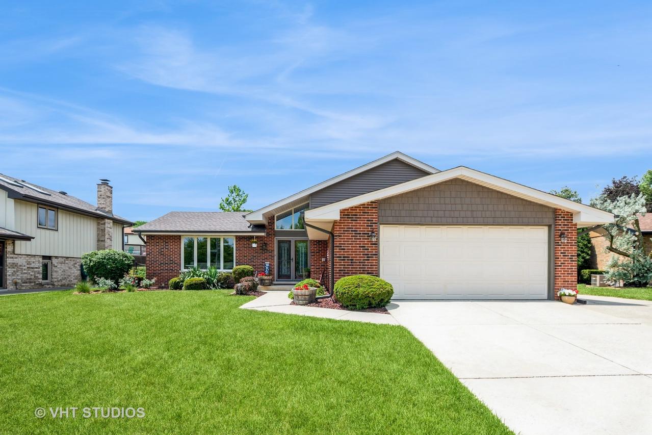 15330 Teebrook Dr., Orland Park, IL 60462