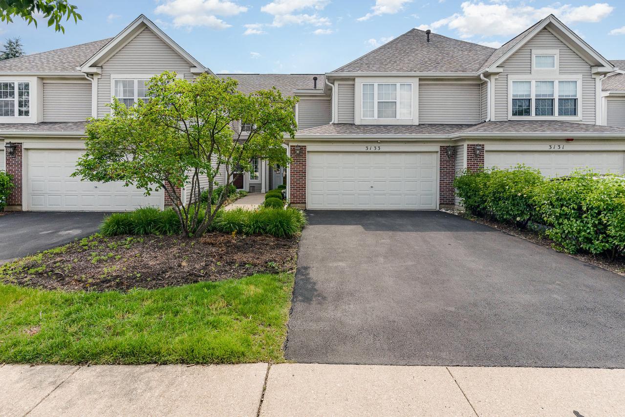 3133 Reflection Dr., Naperville, IL 60564