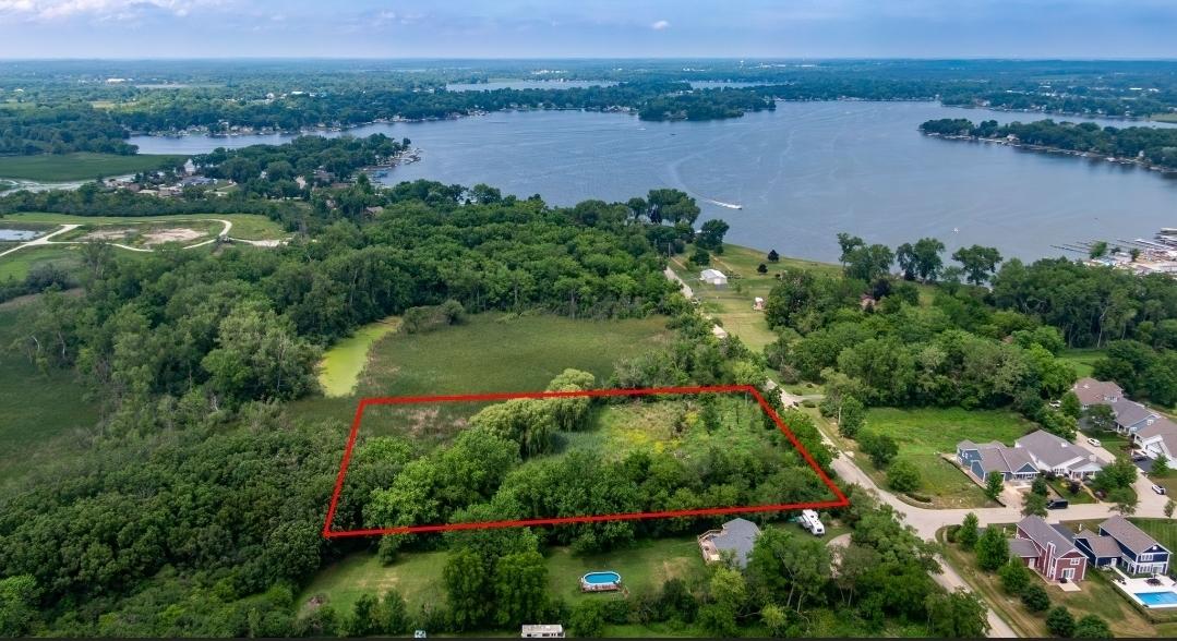 40700 N Elime Rd., Antioch, IL 60002