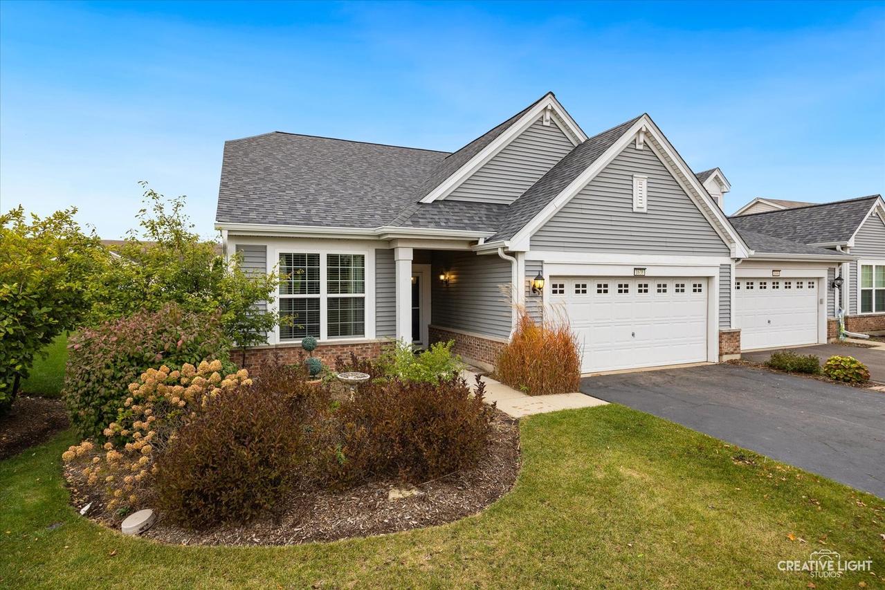 1638 Francis Dr., Pingree Grove, IL 60140