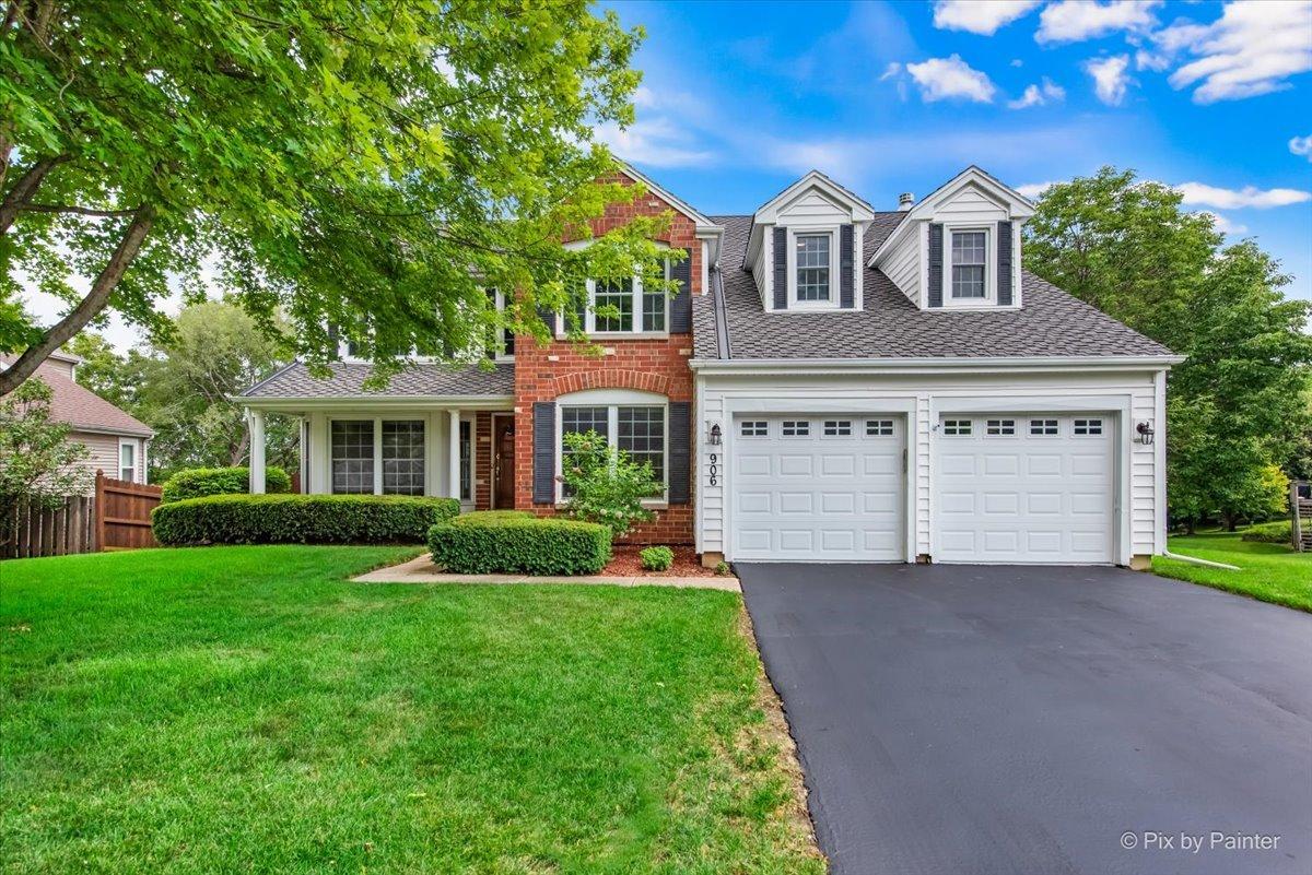 906 Ridgewood Dr., Cary, IL 60013