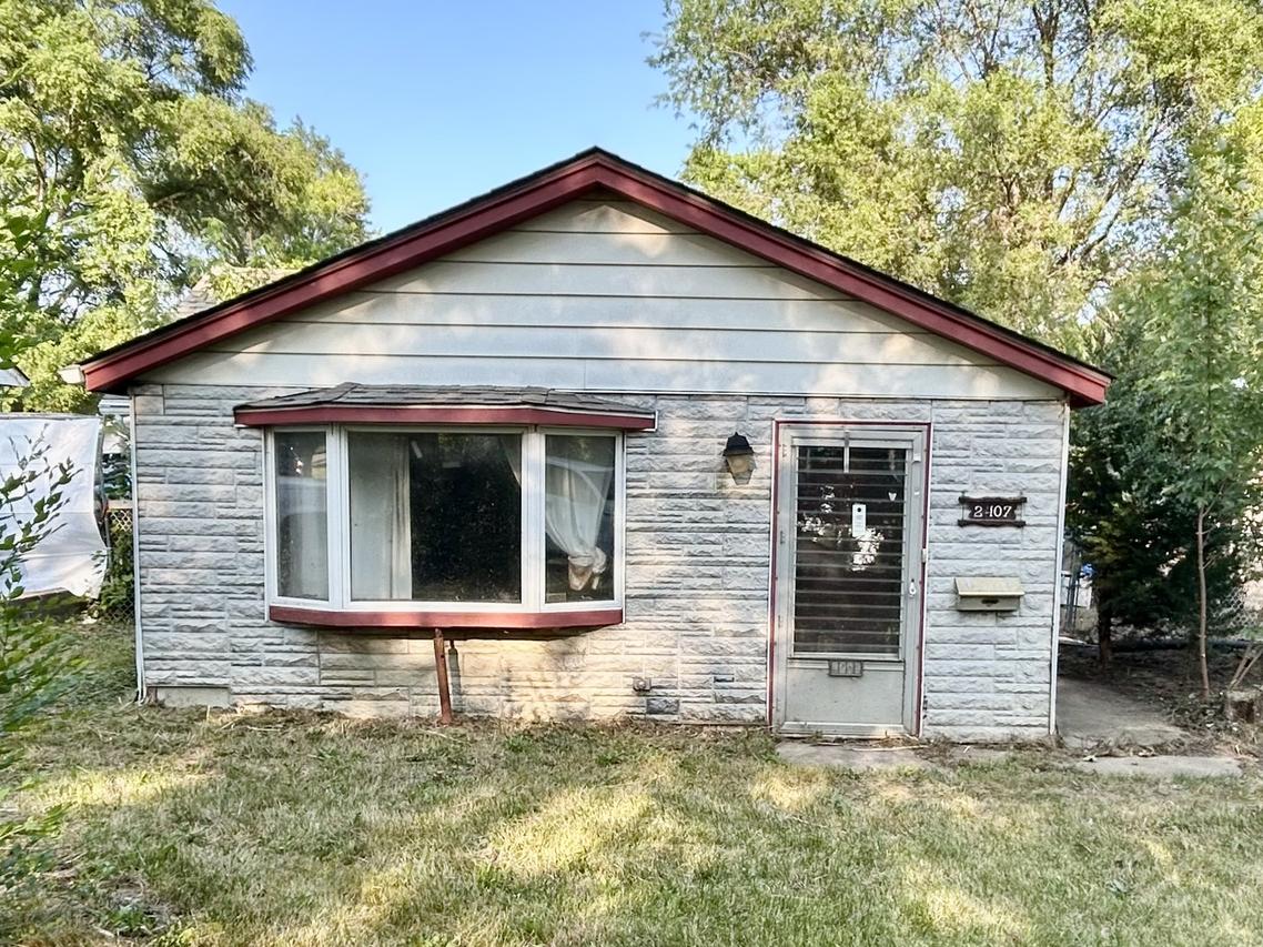 2407 Horeb Ave., Zion, IL 60099
