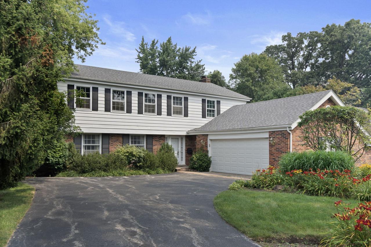 1458 Berkley Ct., Deerfield, IL 60015