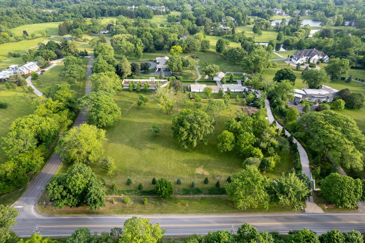 LOT 2, 404 Caesar Dr., Barrington Hills, IL 60010