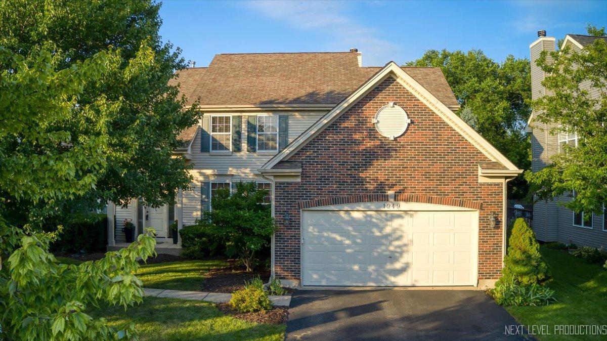 1949 Pinnacle Dr., Aurora, IL 60502