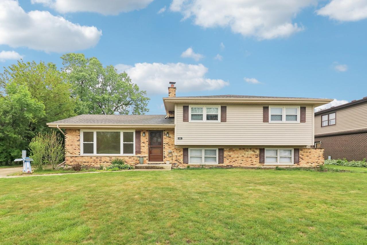 409 Wingate Dr., Schaumburg, IL 60193
