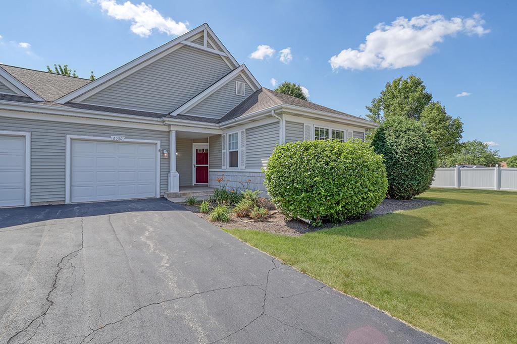 2559 Lincoln Park Ct., Crest Hill, IL 60403