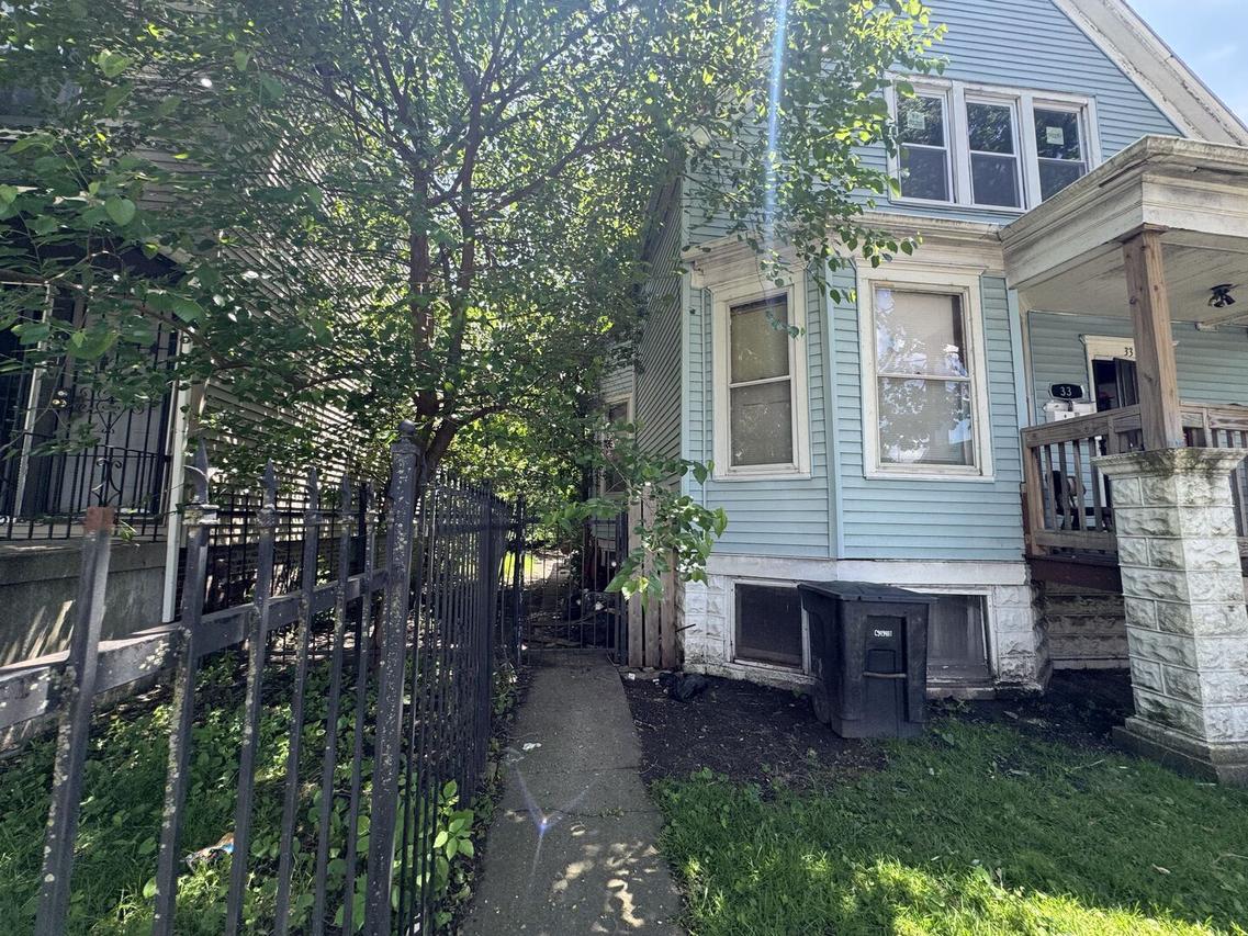33 W 112th Pl., Chicago, IL 60628