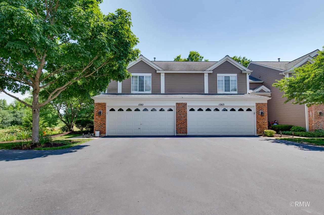1261 River Ash Ct., Bartlett, IL 60103