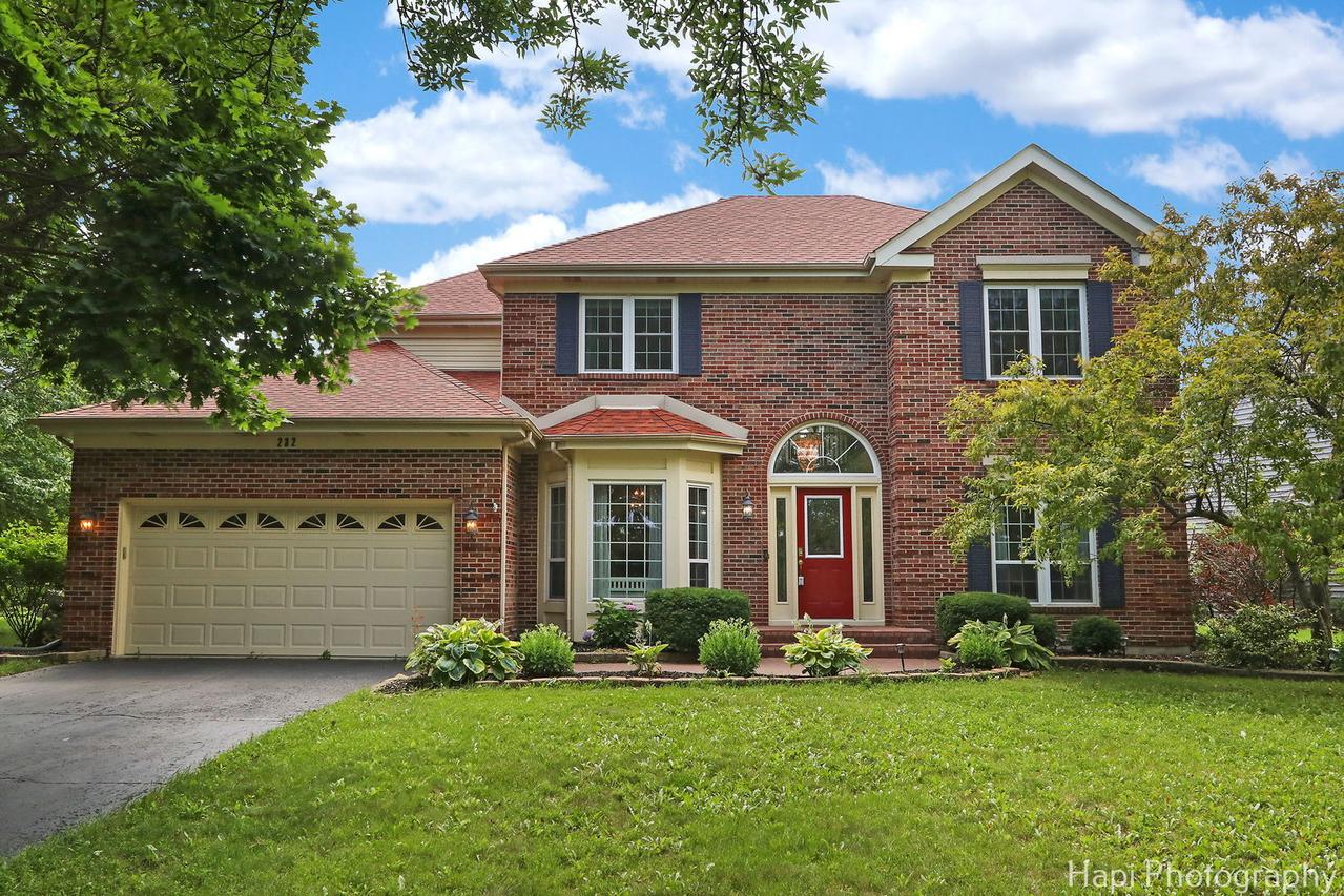 232 Bobolink Dr., Grayslake, IL 60030