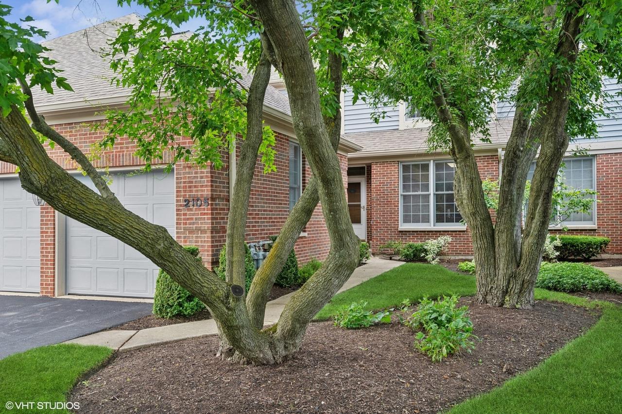 2105 Norwich Ct., Glenview, IL 60026