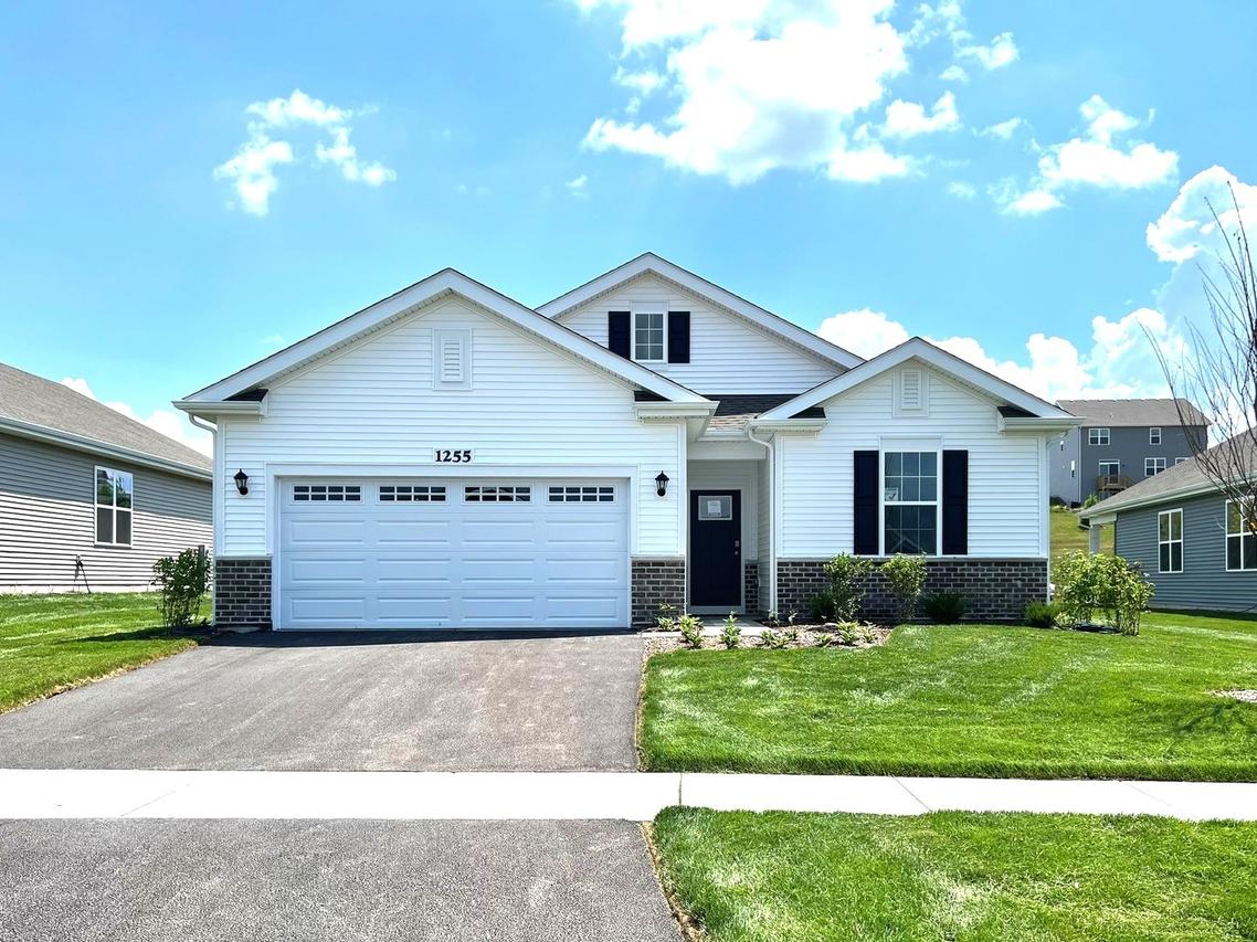 1255 Wild Tulip Ct., Bartlett, IL 60103