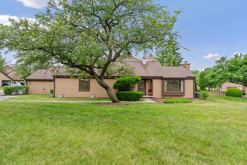 1581 Anderson Ln., Buffalo Grove, IL 60089