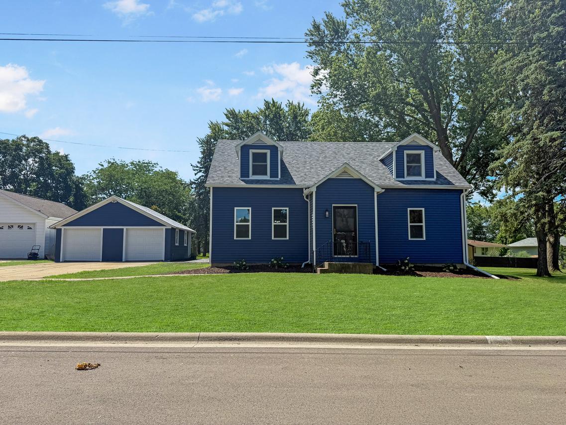 309 W South St., Pearl City, IL 61062