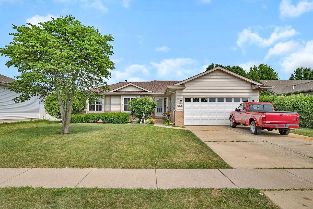 1308 Cumberland Dr., Joliet, IL 60431