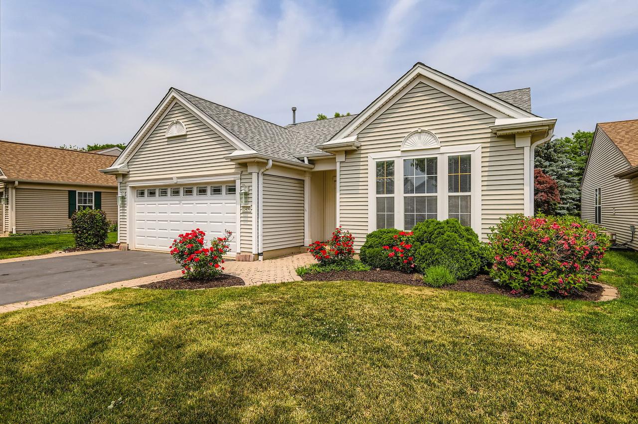 13490 Honeysuckle Dr., Huntley, IL 60142