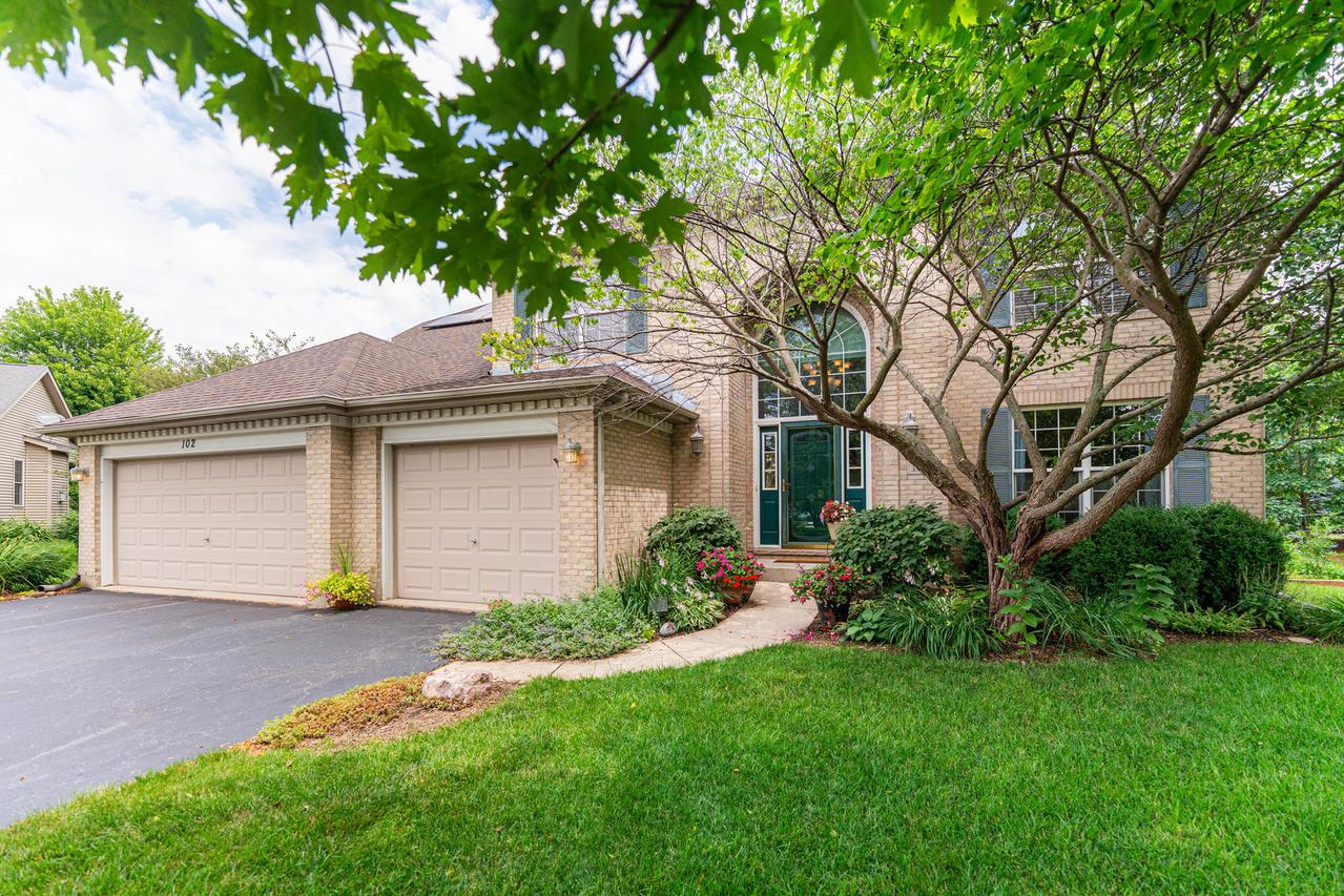 102 Quinlan Ave., Dekalb, IL 60115