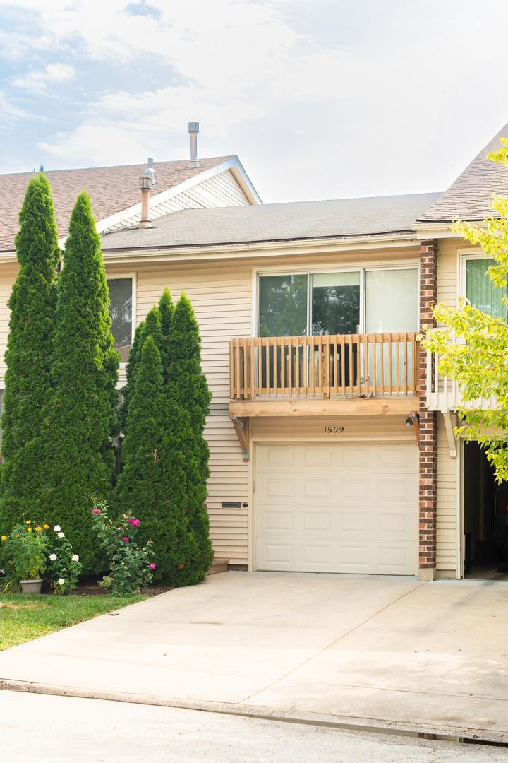 1509 Elder Dr., Aurora, IL 60506
