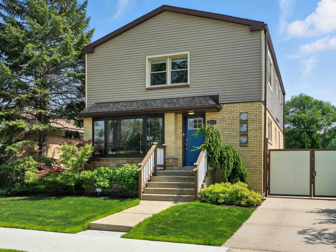 7515 W Roscoe St., Chicago, IL 60634