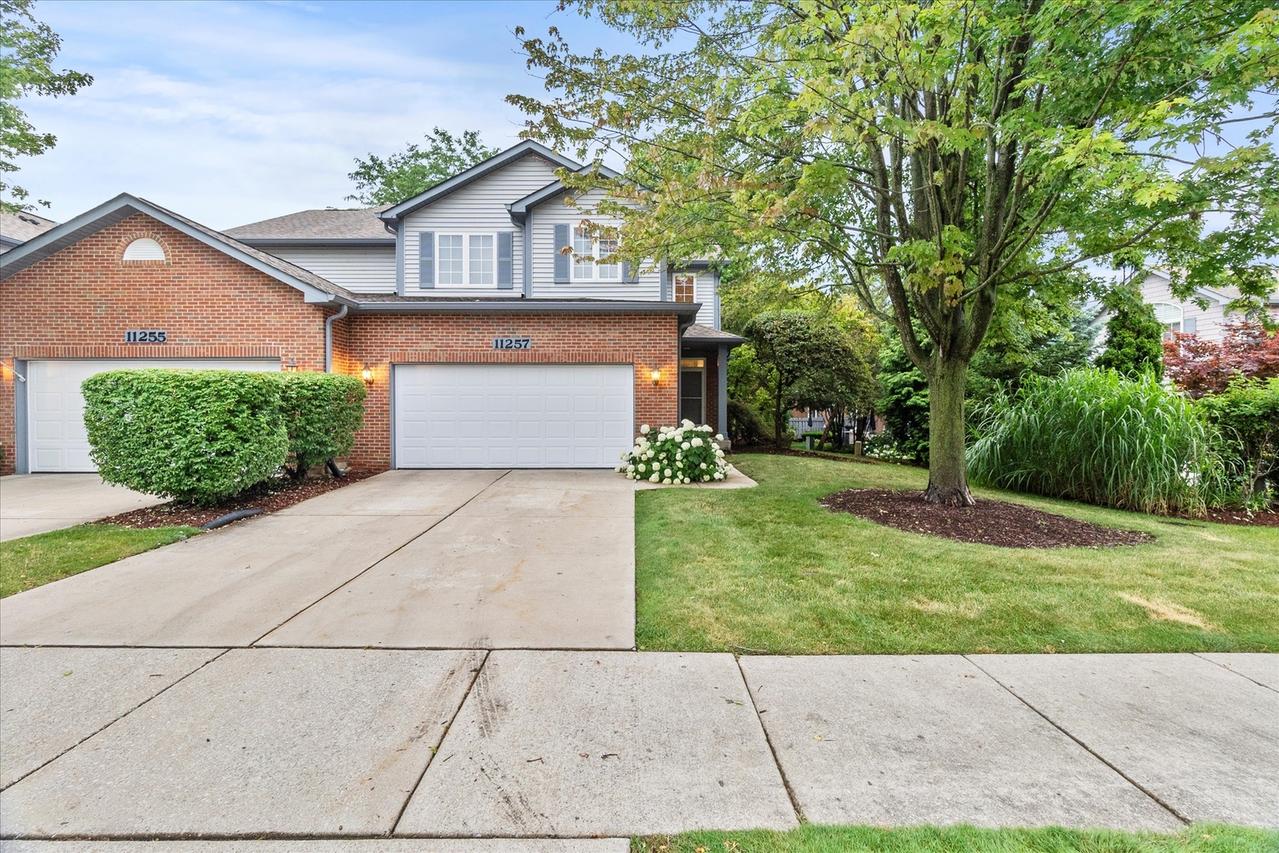 11257 Melrose Ct., Orland Park, IL 60467