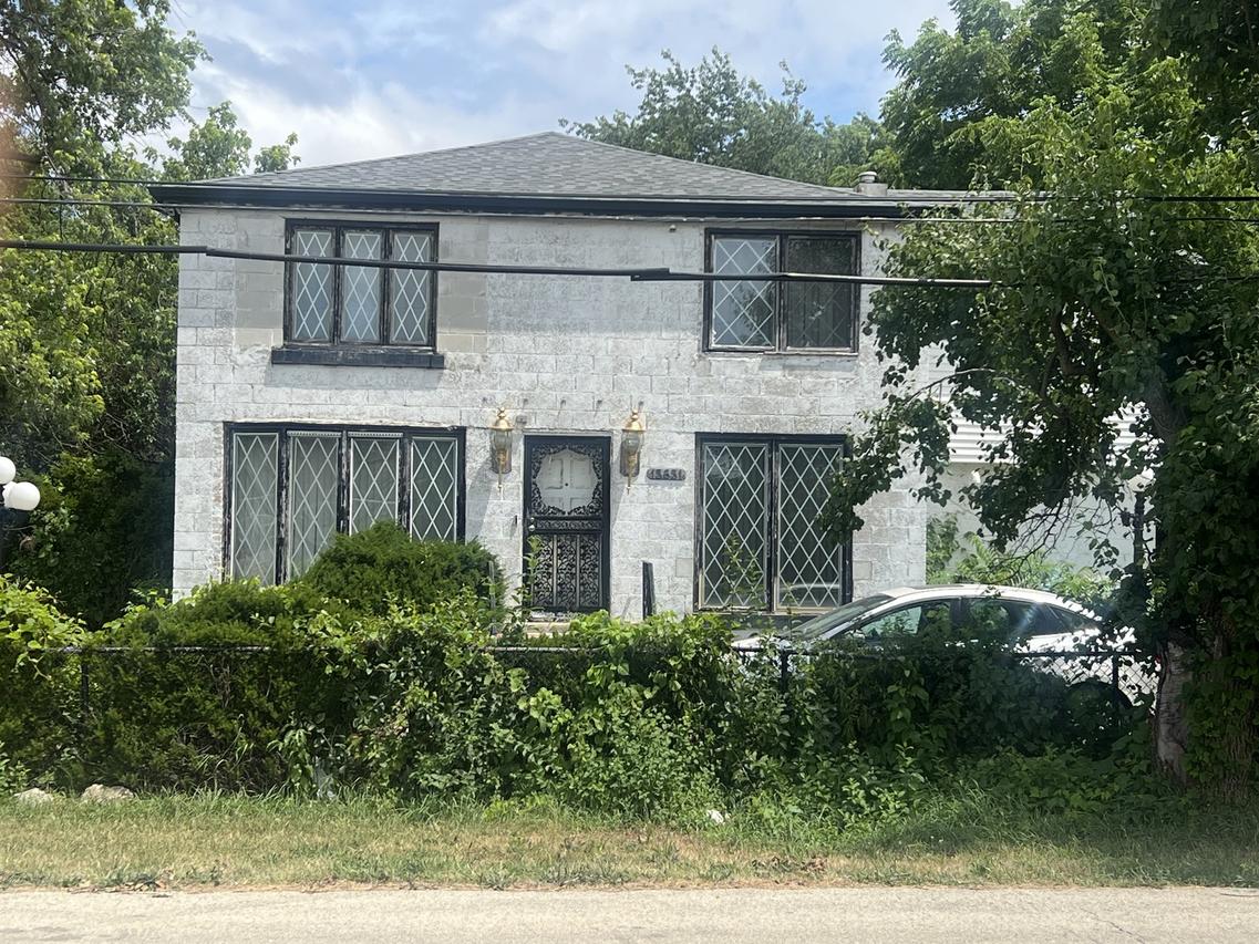 13631 S Springfield Ave., Robbins, IL 60472