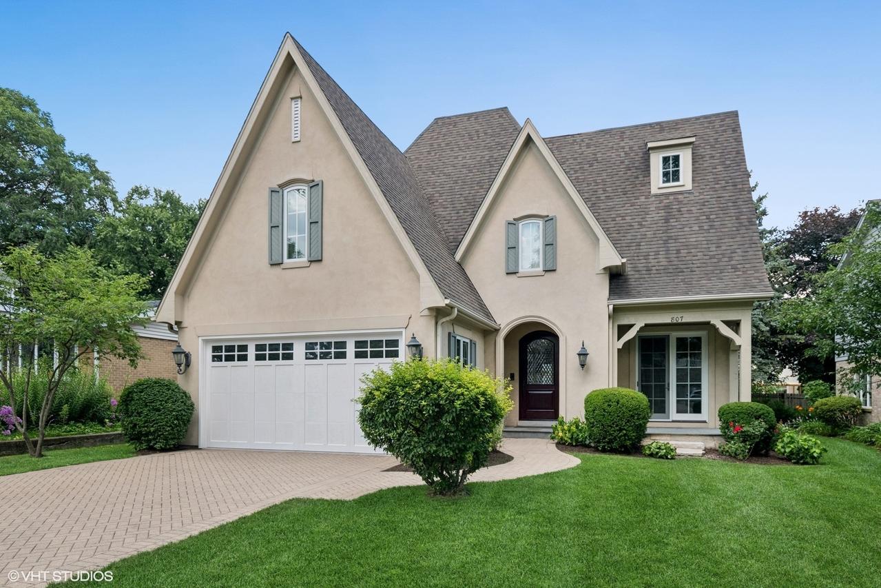 807 Phillippa St., Hinsdale, IL 60521