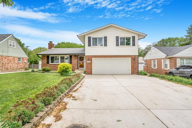 New Homes For Sale This Week That Attend Hinsdale Middle School: July 4th to July 10th