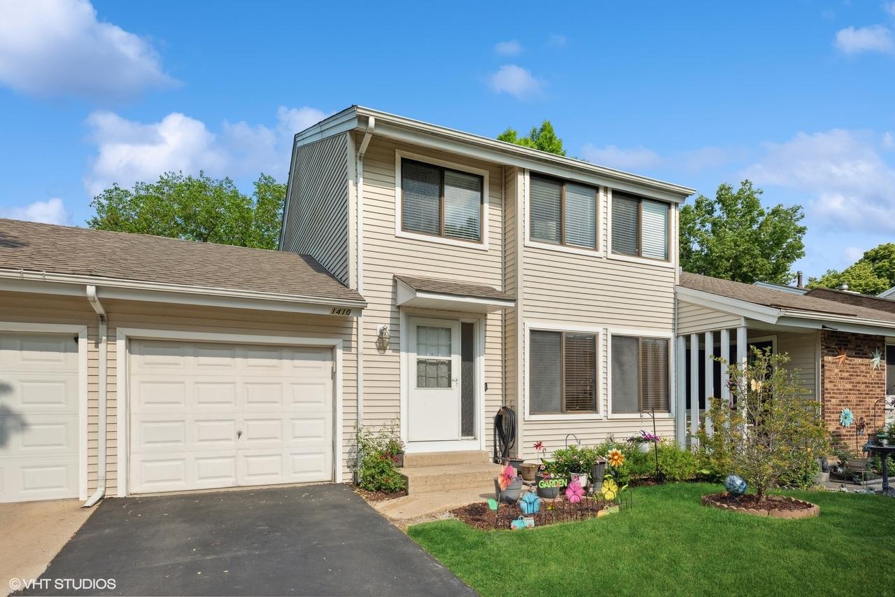 1410 N Whispering Springs Cir., Palatine, IL 60074