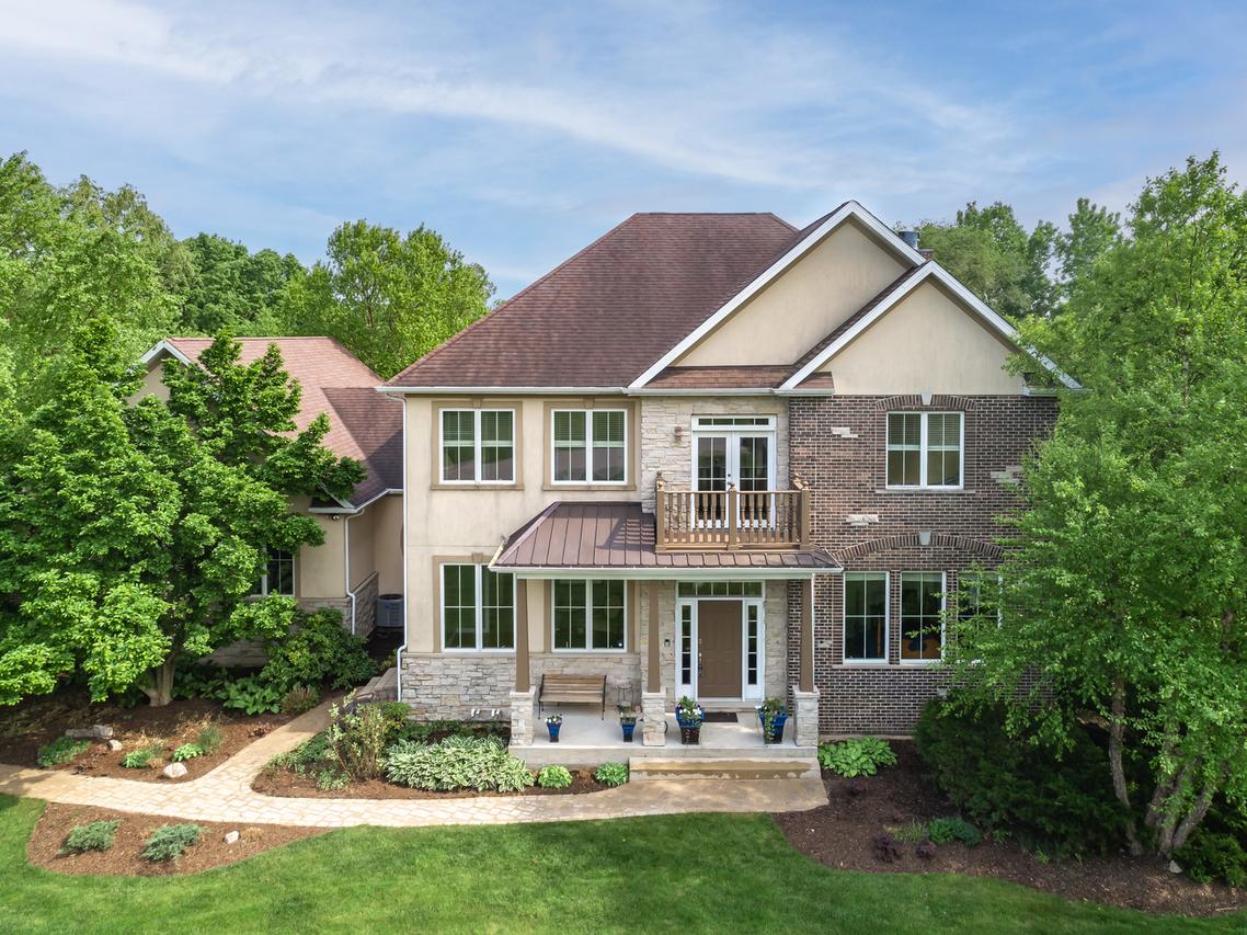 660 Birch Hollow Dr., Antioch, IL 60002
