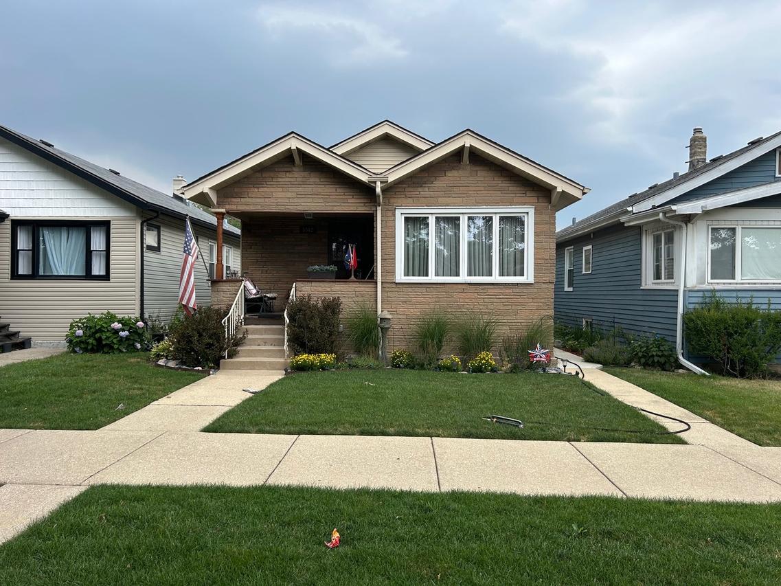 5542 W Grace St., Chicago, IL 60641