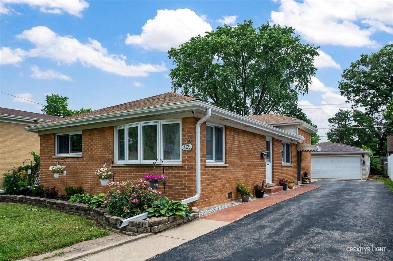 409 N Addison Rd., Villa Park, IL 60181