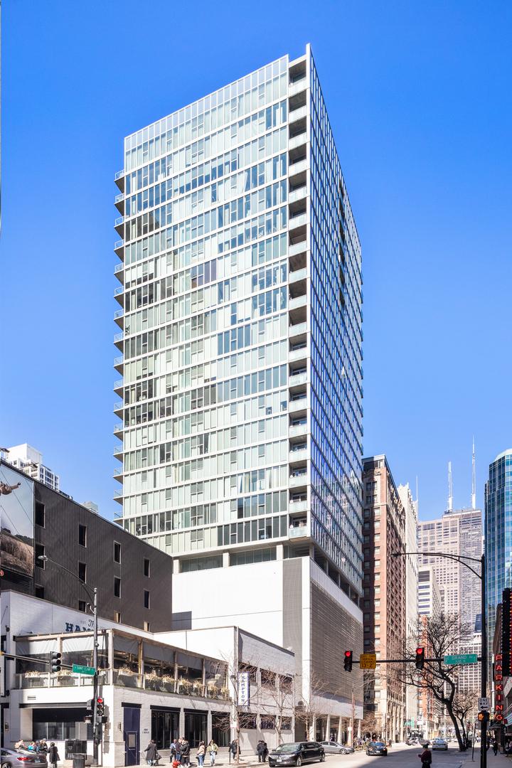 550 N Saint Clair St. #2301, Chicago, IL 60611