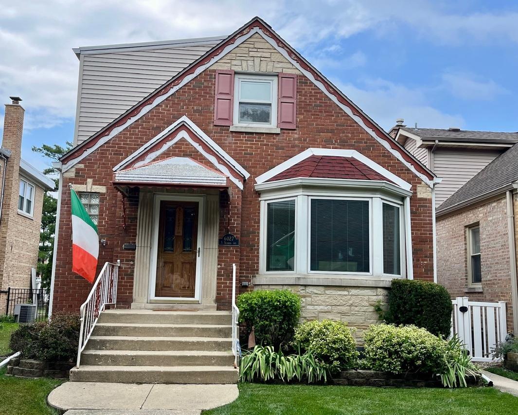 6027 N Newburg Ave., Chicago, IL 60631